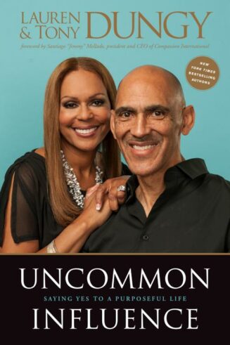 9781496458896 Uncommon Influence : Saying Yes To A Purposeful Life