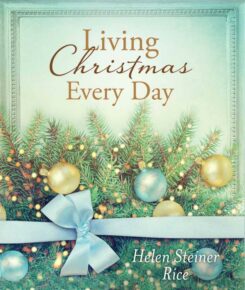 9781634090728 Living Christmas Every Day