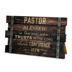667665402398 Farmhouse Pastor (Plaque)