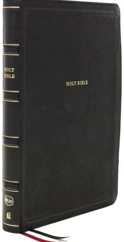 9780785238522 Deluxe Reference Bible Center Column Giant Print Comfort Print